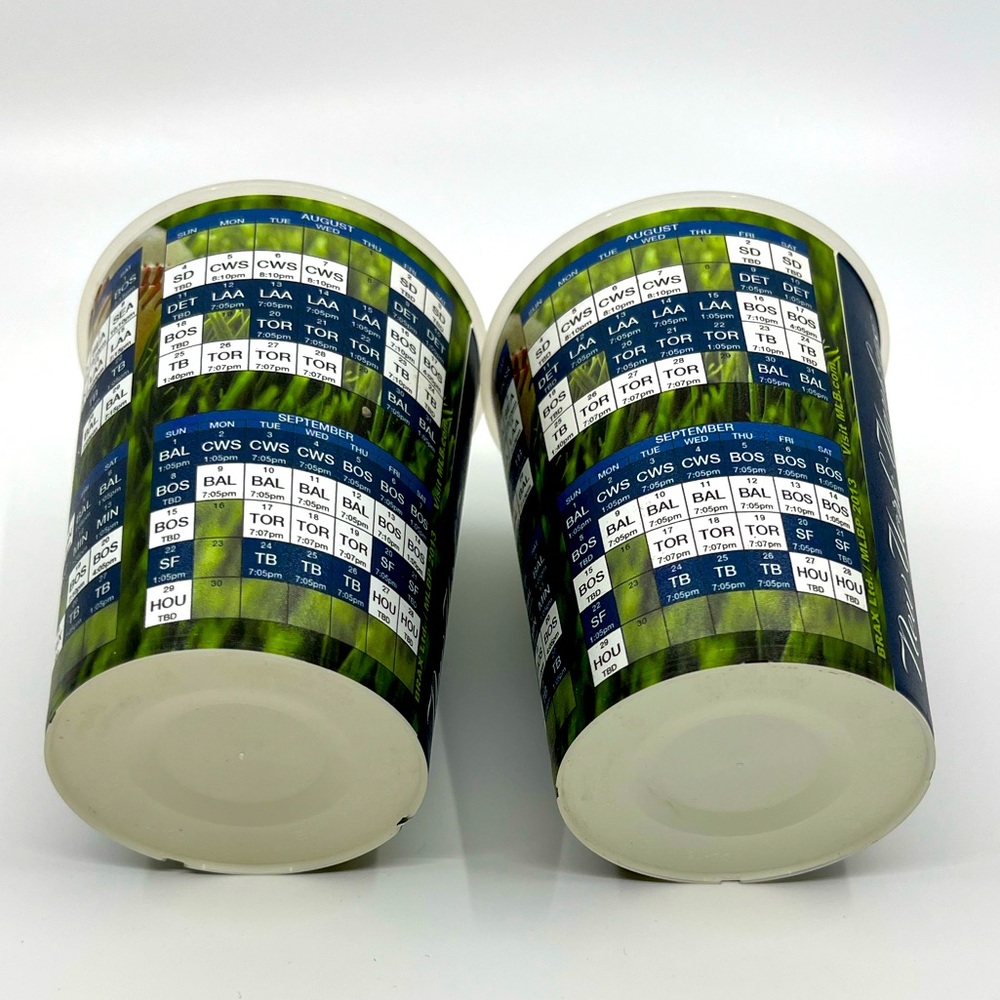 BUNDLE Yankees / 2013 Collector’s Series 1 of 4 Yankee Stadium Plastic Cups NYC - Picture 5 of 8